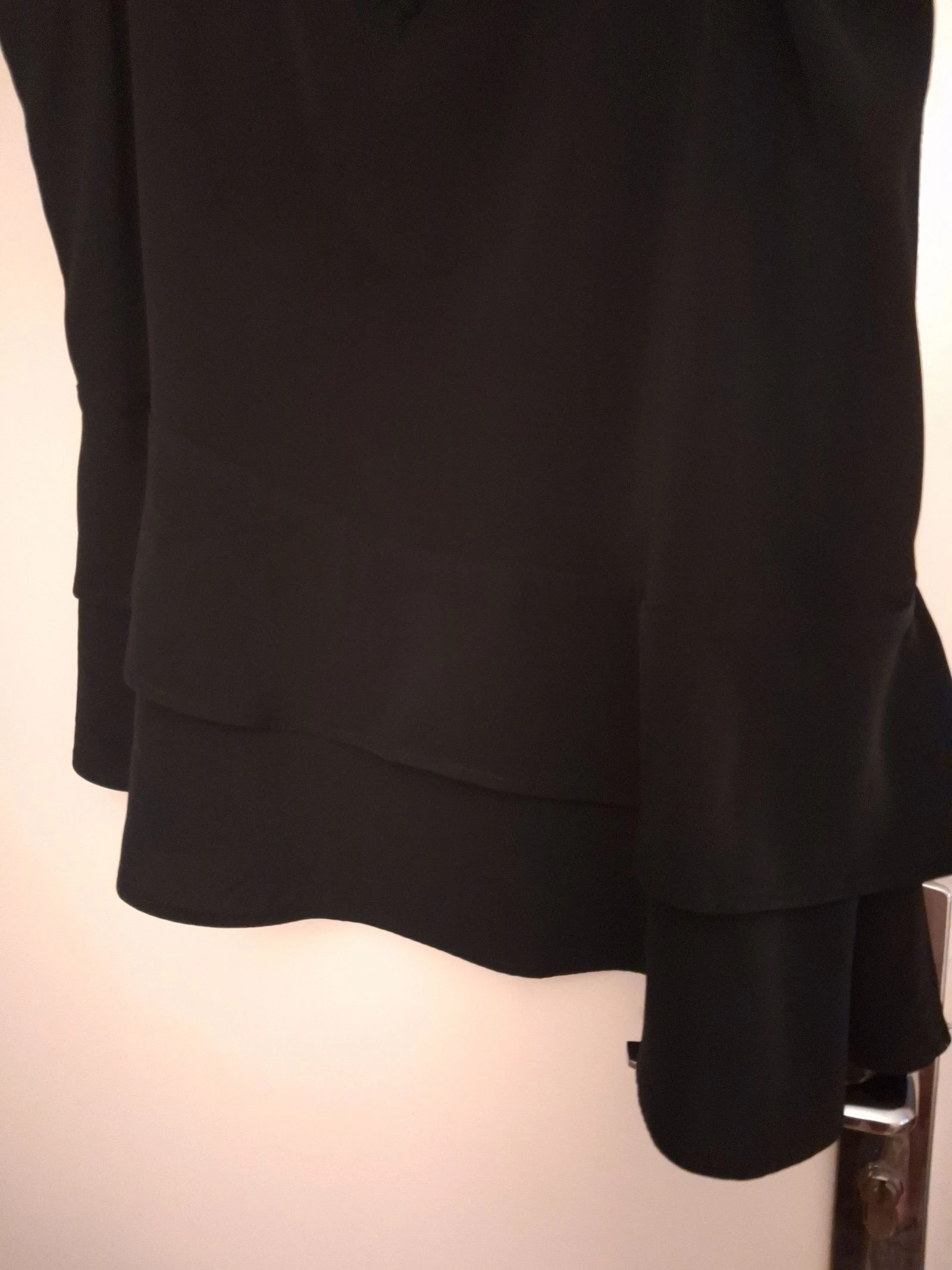 Hermosa túnica negra H&M talla 38 – photo 4